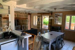 Giteslessources_objat_cotémaison_salleàmanger