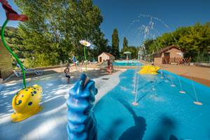 Camping Rivie`re de Cabessut a` Cahors_04 © Lot Tourisme - C. ORY
