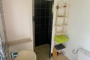 Salle de bain attenante à la chambre parentale