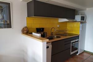 coin cuisine de l'appartement