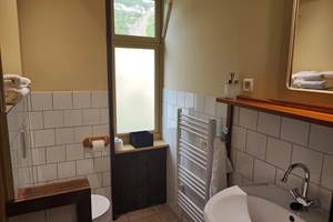 chambre Le Vignoble salle de bain