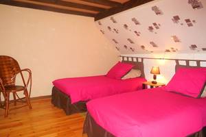 2ème chambre comprenant 2 lits de 90