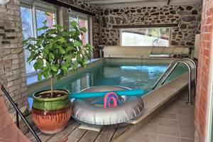 piscine intérieure