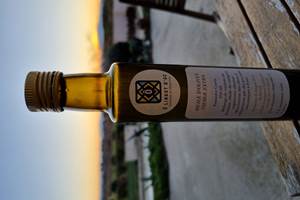 l'huile d'olive du domaine à déguster sur place