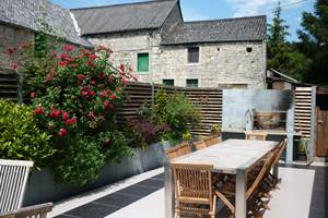 Vous trouverez fin de journée le soleil sur la terrasse