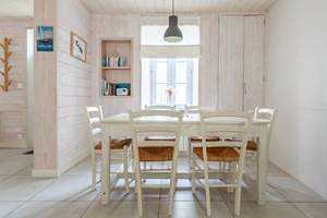 location-la-couarde-salle-a-manger