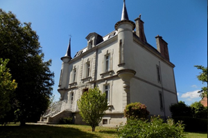 Vue façade de la demeure