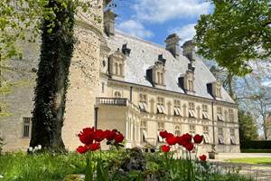CHATEAU AU PRINTEMPS