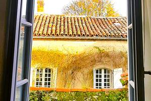 CHAMBRE 103 A