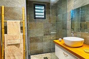 Salle de bain chambre