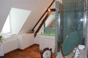 suite-verte-salle-de-bain-large