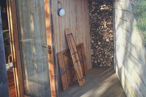 Terrasse et reserve bois