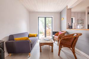 location-la-couarde-salon2