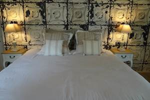 Les-Tilleuls-Bed-Breakfast-a-Vielsalm-Chambre-Bryn-Mawr-12