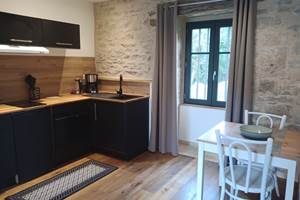 Les granges de l'abbaye Cuisine CH12
