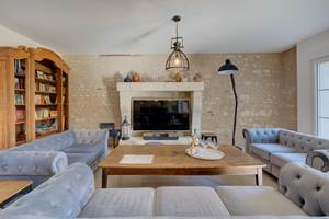 Salon de détente multimédia et confortable - Domaine des Cyclamens
