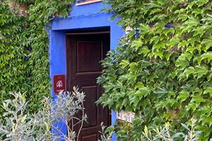 La fachada de Casa Gallinera