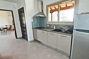 entree_cuisine_salon_mas_natura