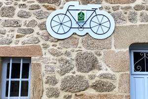 pipistrelles19-chambreshotes-velo-lacdesechemaille-meymac