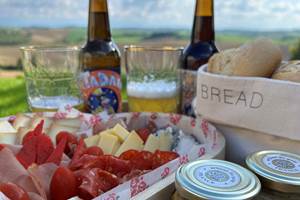 planche et bières en terrasse