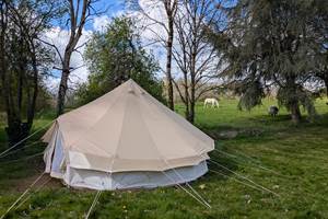 Domaine_de_Calabel©_Pouylebon_vacances_piscine_gers_tipi_insolite