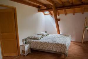 Gite du causse Loubressac Chambre 2 étage