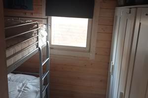 camping-la-perle-creuse-chalet Kentucky-4personnes-chambre lits simples