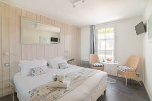 Chambre rez-de-chaussée