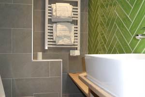 Salle de bain individuelle hotel jean bart paris 6 jardin du luxembourg