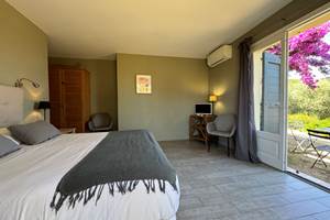 Chambre Cargese 2024