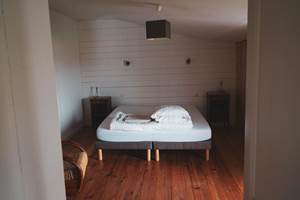 Le gite es Fillattes, la chambre n°2 avec 1 lit de 180*200