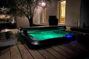 chambre-jacuzzi-corse