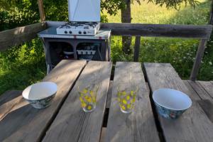 Domaine_de_Calabel©_Pouylebon_vacances_piscine_gers_tipi_insolite