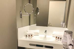 All salle de bain 5 Hotel Le Bois D'Imbert
