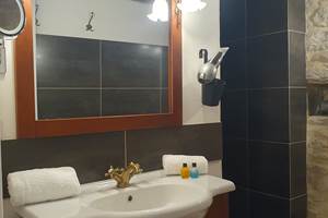 SALLE DE BAIN LEVANA