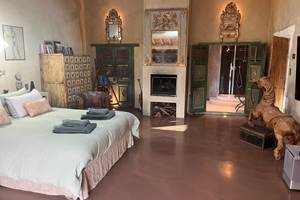 Chambre avec décoration raffinée en Provence Vaucluse