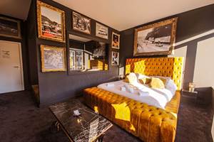 SUITE PALMARES