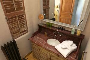 Norma réserver maison d'hôtes à Orange