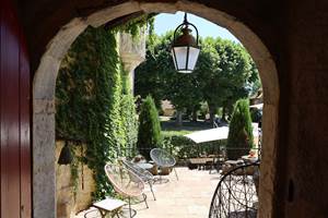 Chateau de Saint Chamarand - Exterieur, terasse et jardin_03