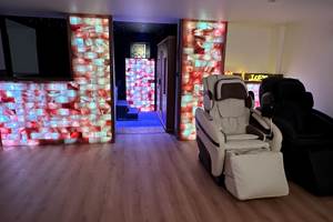 love-room-eden-de-roques-mur-de-sel (8)