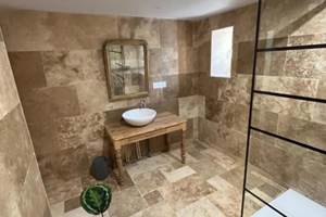 Salle de bain - La Fon du Berger gîte en Haut-Médoc - Pauillac