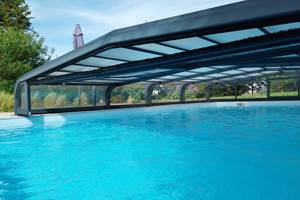 La Rochelle Lodge - La Piscine vous attend...