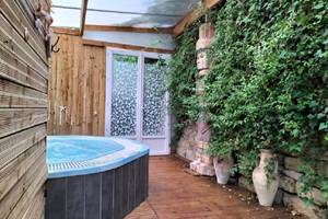 jacuzzi