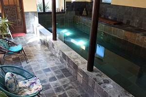 piscine spa sauna chauffée toute l'année Pratique de la piscine sauna peut se faire sans textile