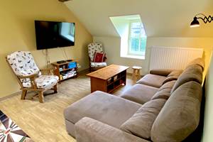 Salon cosy- gite la demoiselle ô bois