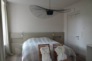 Les-Tilleuls-Bed-Breakfast-a-Vielsalm-Chambre-Soleil-Levant(2)