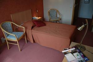 chambre standard lit single étage jardin