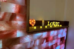 love-room-eden-de-roques-mur-de-sel (10)