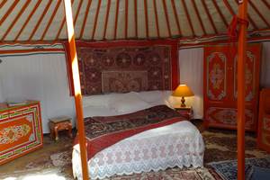 interieur yourte valliere-creuse2019