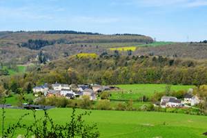 Logé dans la verdure